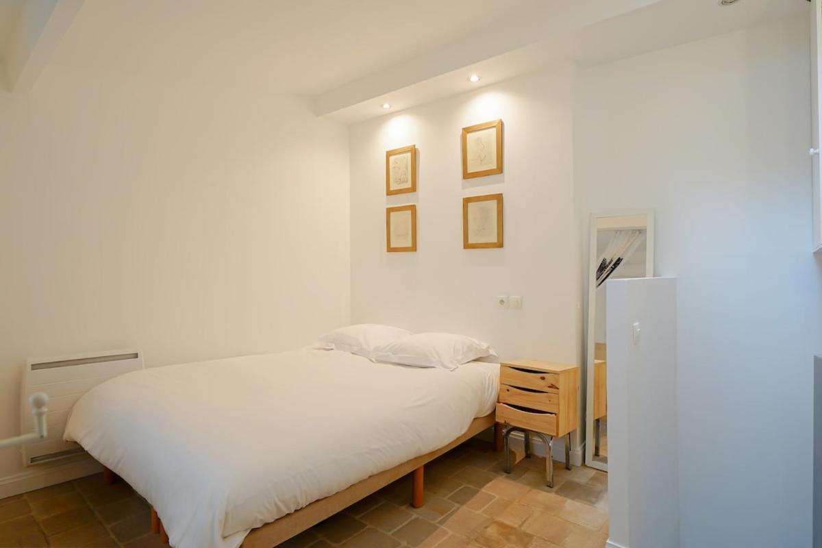 Appartement Maison Au Coeur Du Marais - Ii